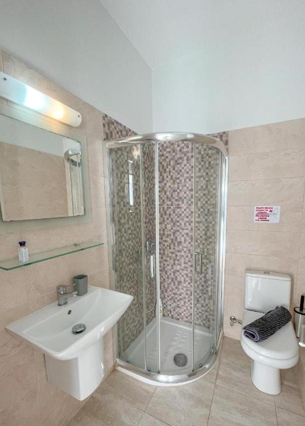 Braziliana Apartments Dasziá Kültér fotó